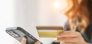 Compras internacionais ficarão mais caras a partir de abril com taxação de 20%