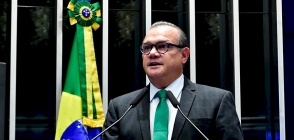 Senador Wellington Fagundes propõe mais participação feminina no TCU e defende equidade na política
