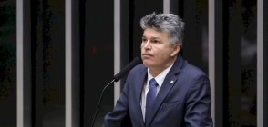 ‘Brasil caminha para o fim da liberdade religiosa e de expressão’, alerta José Medeiros