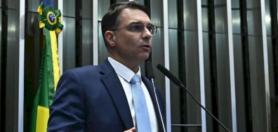 Flávio Bolsonaro vem a Mato Grosso para lançar pré-candidatura de José Medeiros ao Senado