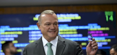 Wellington Fagundes rebate Mauro Mendes e defende pagamento da RGA aos servidores